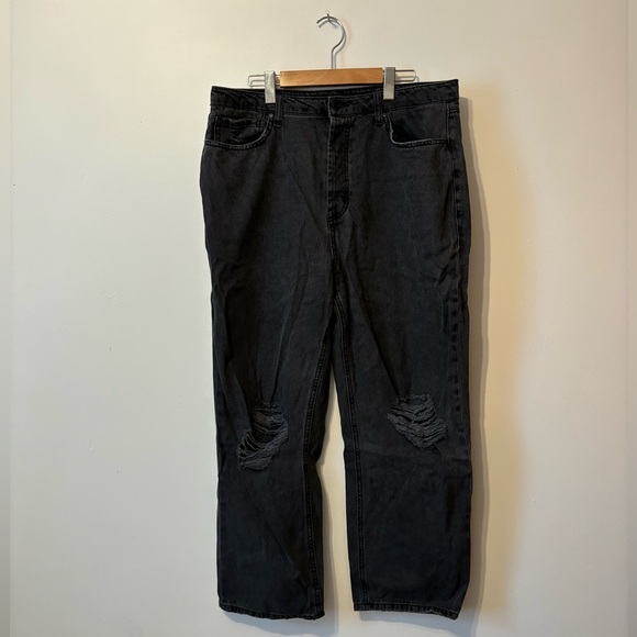 High rise distressed AFRM jeans - Picture 3 of 3